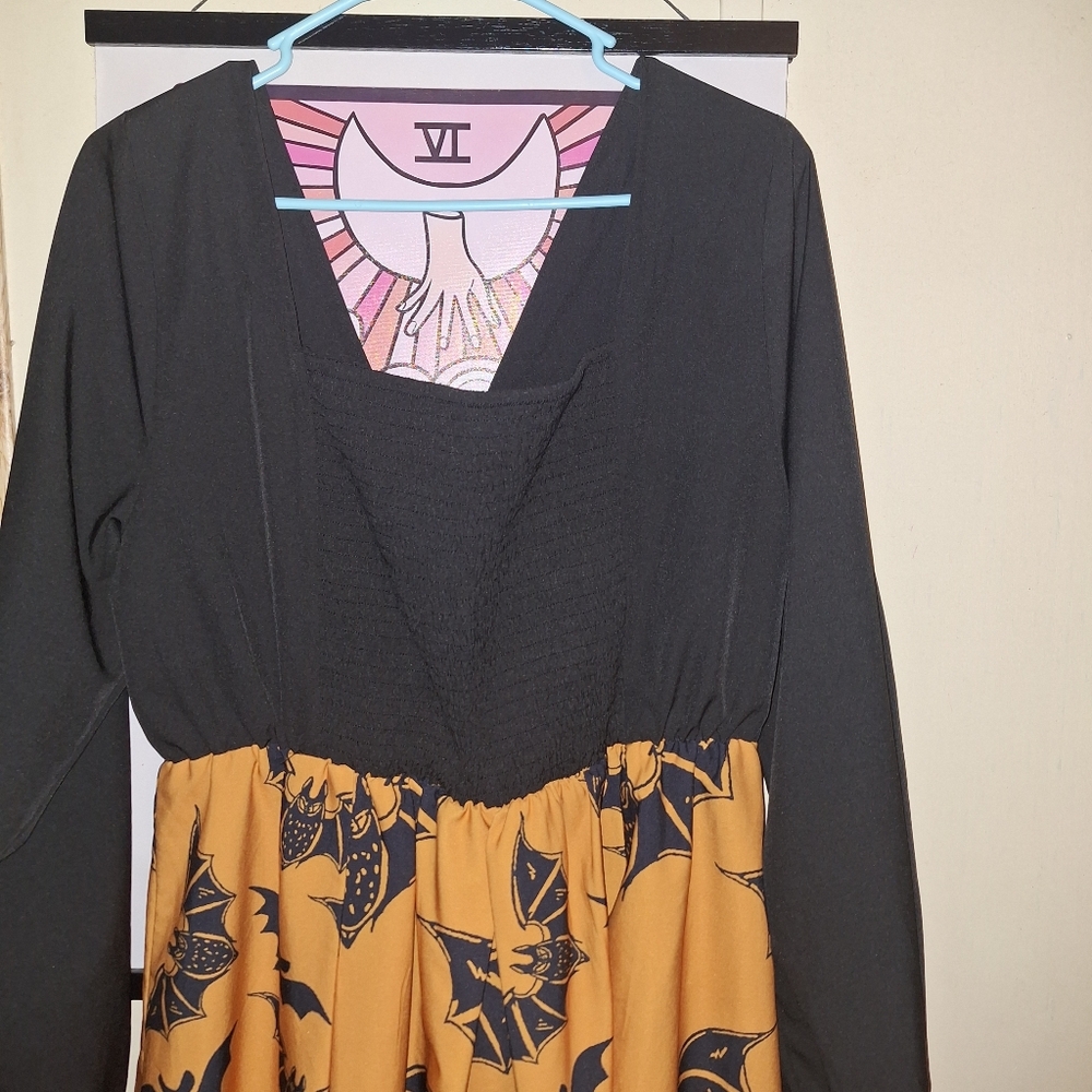 Bat Print Orange And Black Dress Size 2X By Shein - Picture 3 of 5